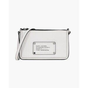 MJ-39. Marc Jacobs The Wink Crossbody Pouch Siren